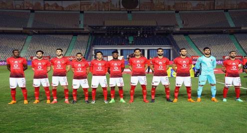 المسابقات تُعدّل موعد مباراة سموحة والأهلي